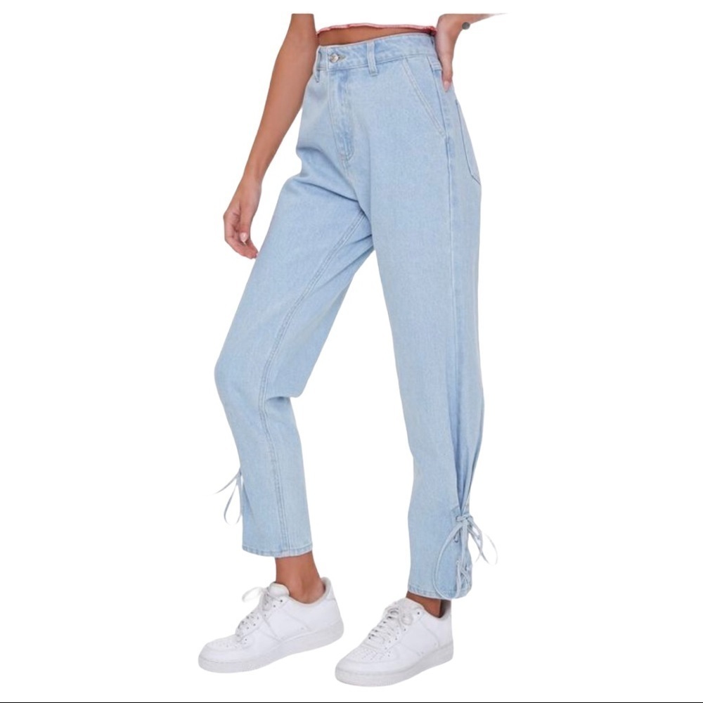❤️FOREVER 21 LACED ANKLE MOM JEANS SZ 32